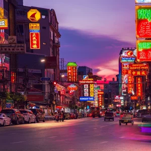 TUK TUK Private Tour (Sunset & food tour at China town)